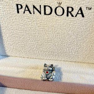 PANDORA 👑 Moments, Red Waving Cat Charm